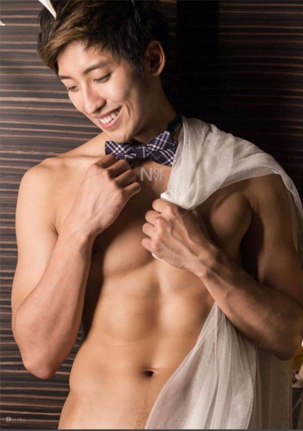 Whoseman-4-明星教練男丁格爾-芬達-全裸非全見寫真書